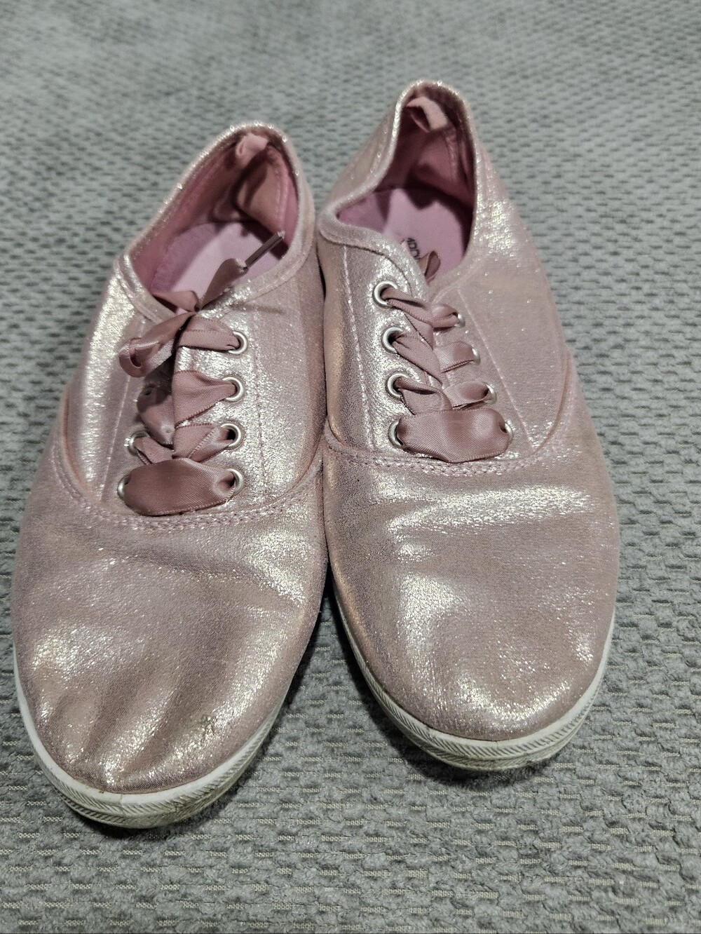 3/$15! Shiny Pink Sneakers, 7